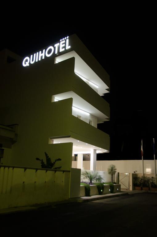 Quihotel Порто Чезарео Екстериор снимка